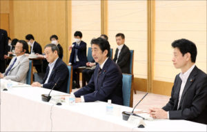 29日の国内新規感染者は初の千人台の1259人、野党憲法53条に基づき臨時国会の召集要求書31日に衆院に提出