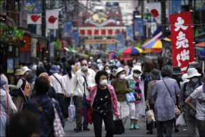 コロナ感染者数に加え、検査数と陽性率が重要−「東京・埼玉型」変異・拡大も（追加・補強）