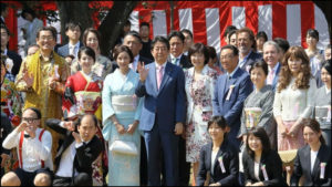 安倍首相（当時）「桜を見る会」前夜祭の支持者への参加費補填疑惑報道、菅首相の安倍首相失脚狙いか。